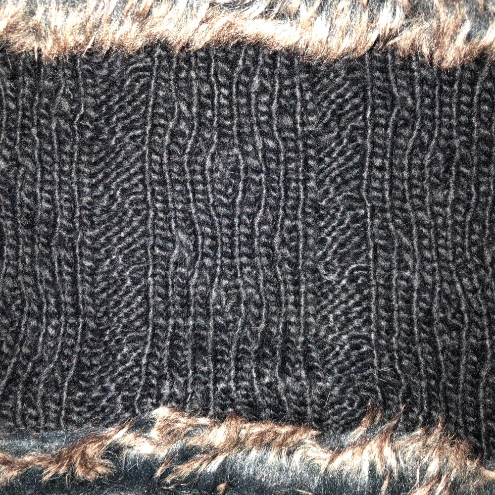 Simonetta Warm, Chic Fur Knitted Infinity Scarf - Picture 3 of 6